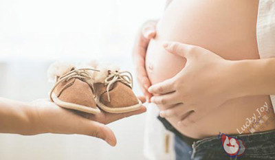 怀孕8个月去美国生孩子能过海关吗，会不会遣返